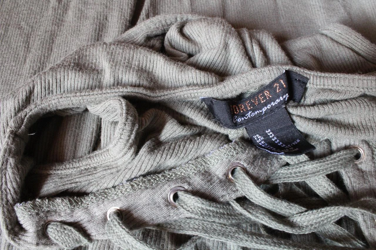 Robe longue kaki sans manches à lacets Forever 21 – photo 6